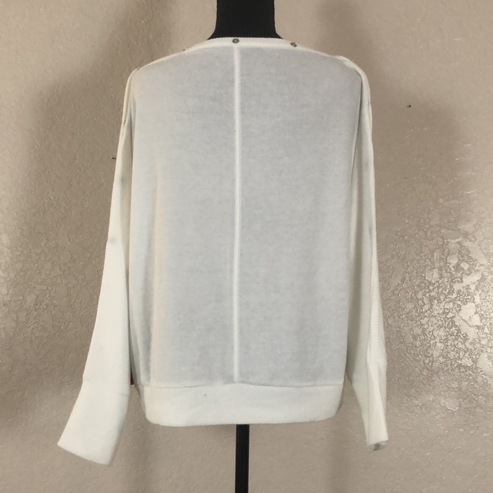 NWT Vince Camuto Button Shoulder Sweater Top. SzS - Picture 5 of 11